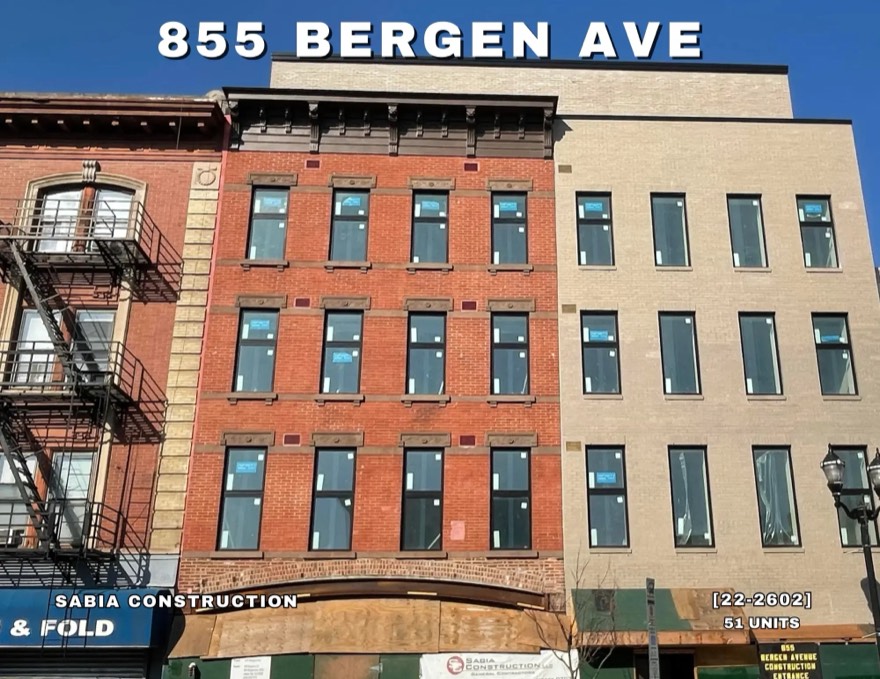 855 Bergen Ave